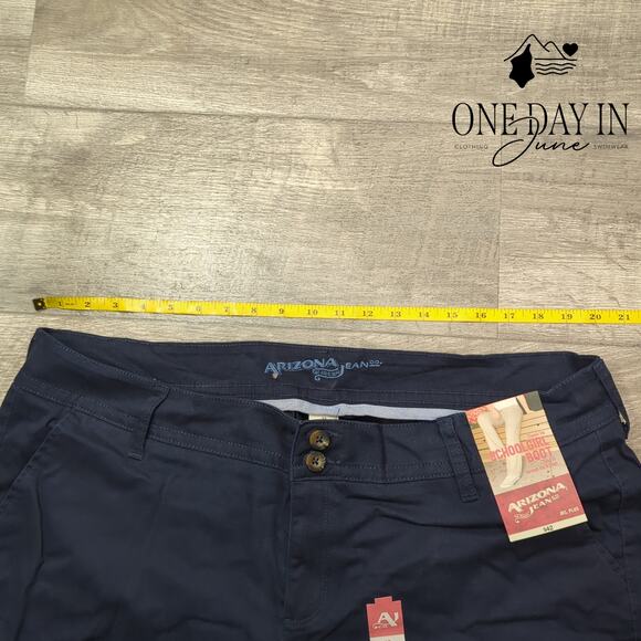 Arizona Jean Co. Juniors Classic Leg School Girl Boot Pants Size 22 - Picture 3 of 6